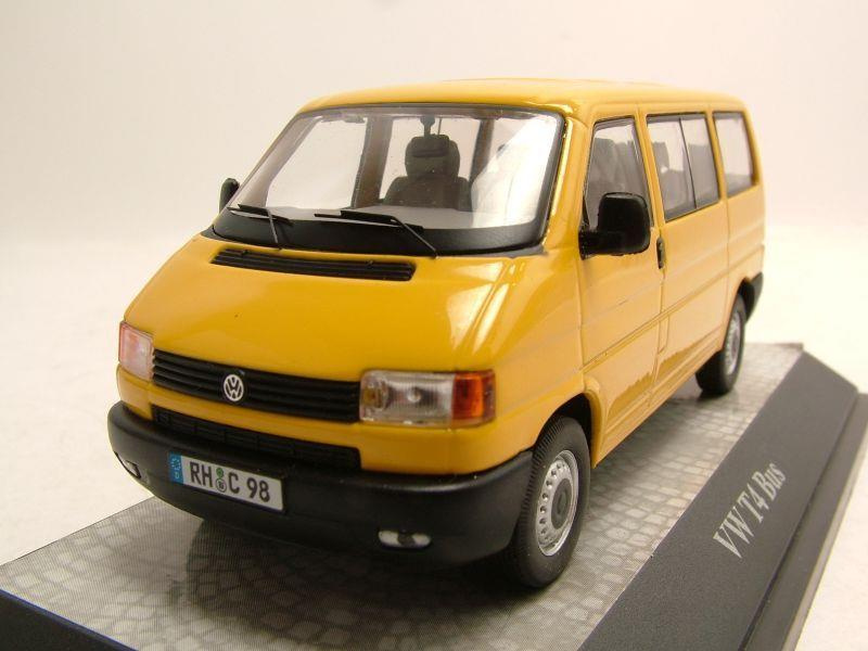 VW T4 Bus rapsgelb, Modellauto 143 / Premium ClassiXXs