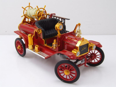 Ford Model T Feuerwehr 1914 rot Modellauto 1:18 Lucky Die Cast