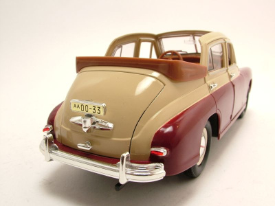 GAZ M-20 Pobeda Cabrio 1946 - 1958 rot/beige Modellauto 1:24 Lucky Die Cast