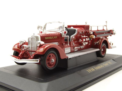 Ahrens Fox VC 1938 Feuerwehr rot Modellauto 1:43 Lucky...