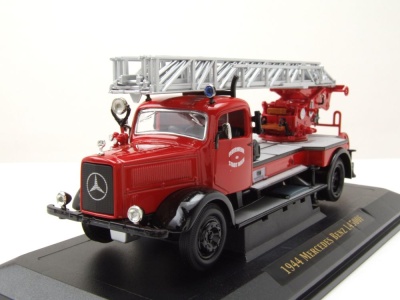 Mercedes L4500F Feuerwehr 1944 rot Modellauto 1:43 Lucky...