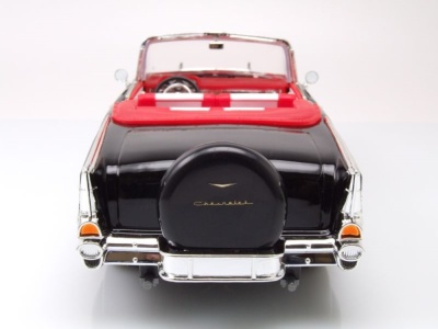 Chevrolet Bel Air Convertible 1957 schwarz Modellauto 1:18 Lucky Die Cast
