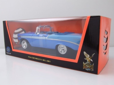 Chevrolet Bel Air Convertible 1956 blau metallic hellblau Modellauto 1:18 Lucky Die Cast