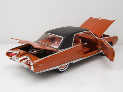 Chrysler Turbine 1963 kupfer Modellauto 1:18 Lucky Die Cast