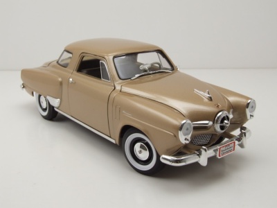 Studebaker Champion 1950 beige metallic Modellauto 1:18 Lucky Die Cast