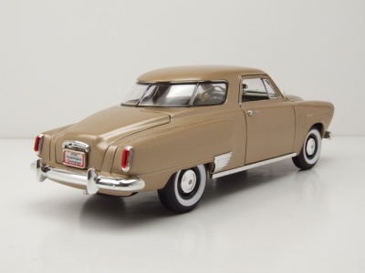 Studebaker Champion 1950 beige metallic Modellauto 1:18 Lucky Die Cast