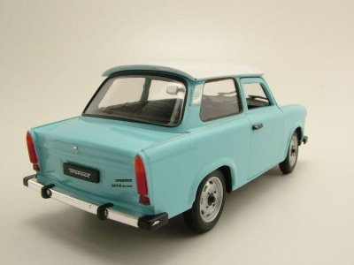 Trabant 601 hellblau weiß Modellauto 1:24 Welly