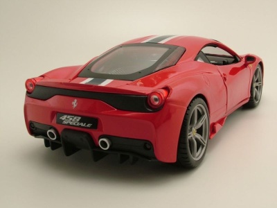 Ferrari 458 Speciale rot Modellauto 1:18 Bburago