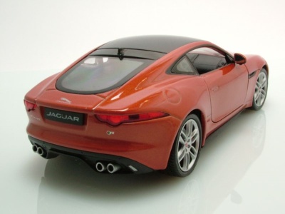 Jaguar F-Type Coupe 2014 orange metallic Modellauto 1:24...