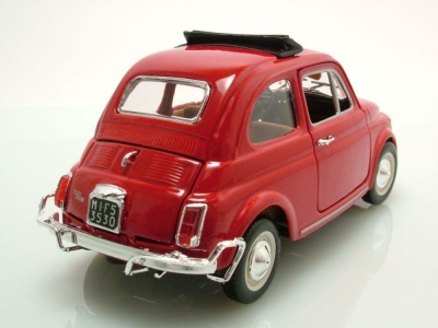 Fiat 500 L 1968 rot Modellauto 1:24 Bburago