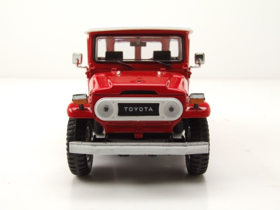 Toyota FJ 40 rouge toit blanc 1974 1/24 Motormax