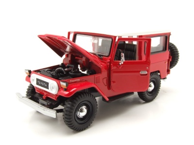 Toyota FJ40 Land Cruiser 1974 rot weiß Modellauto 1:24 Motormax