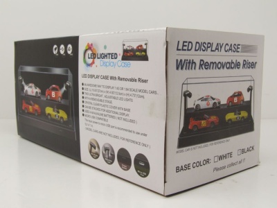 Klarsichtbox Vitrine mit LED-Beleuchtung schwarz für 1:43 oder 1:24 Modelle Triple9