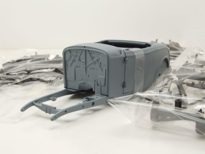 Ford Roadster 1932 Hot Rod Bausatz Modellauto 1:18 Acme