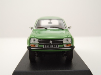 Peugeot 504 Break Dangel Kombi 1980 grün metallic Modellauto 1:43 Norev