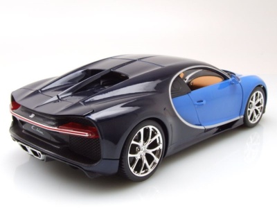 Bugatti Chiron 2016 blau dunkelblau Modellauto 1:18 Bburago
