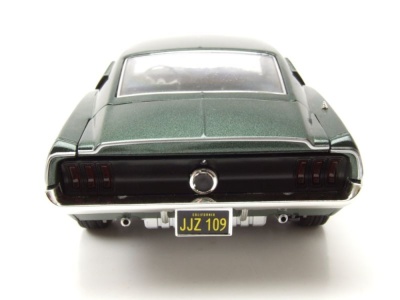 Ford Mustang GT Fastback 1968 grün Bullitt Steve McQueen Modellauto 1:18 Greenlight Collectibles