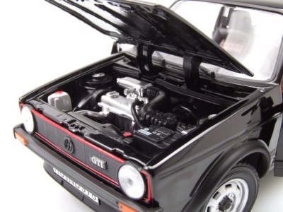 VW Golf 1 GTI 1976 schwarz Modellauto 1:18 Norev