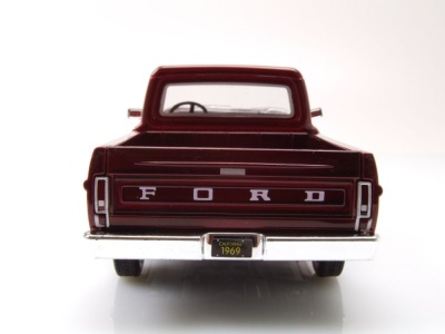 Ford F-100 Pick Up 1969 dunkelrot Modellauto 1:24 Motormax