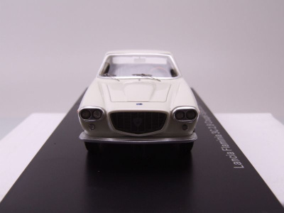 Lancia Flaminia 3C Coupe Speciale 1963 weiß Modellauto 1:43 Neo Scale Models