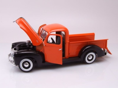 Ford Pick Up 1940 orange schwarz Modellauto 1:18 Motormax