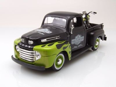 Ford F-1 Pick Up 1948 schwarz/grün mit Harley...