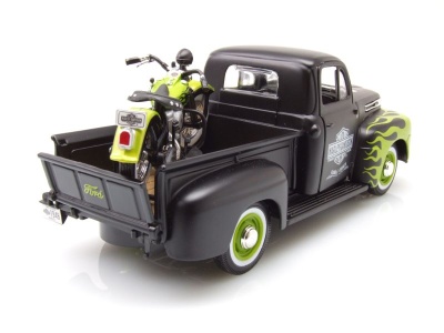 Ford F-1 Pick Up 1948 schwarz/grün mit Harley...