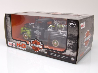 Ford F-1 Pick Up 1948 schwarz/grün mit Harley Davidson FL Panhead Modellauto 1:24 Maisto