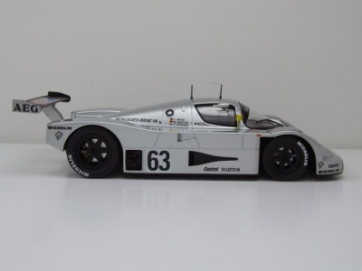 Sauber Mercedes C9 #63 Sieger 24h Le Mans 1989 silber Maas Reuter Dickens Modellauto 1:18 Norev