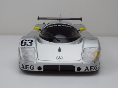 Sauber Mercedes C9 #63 Sieger 24h Le Mans 1989 silber Maas Reuter Dickens Modellauto 1:18 Norev