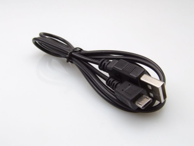USB-Kabel Micro-USB für LED-Vitrine 120 cm schwarz...