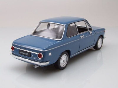 BMW 2002 ti 1968 blau Modellauto 1:24 Welly