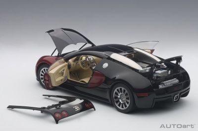 Modellauto Bugatti Veyron 16.4 Production Car #001 2006 rot