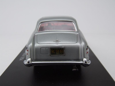Hudson Italia 1954 silber Modellauto 1:43 Neo Scale Models