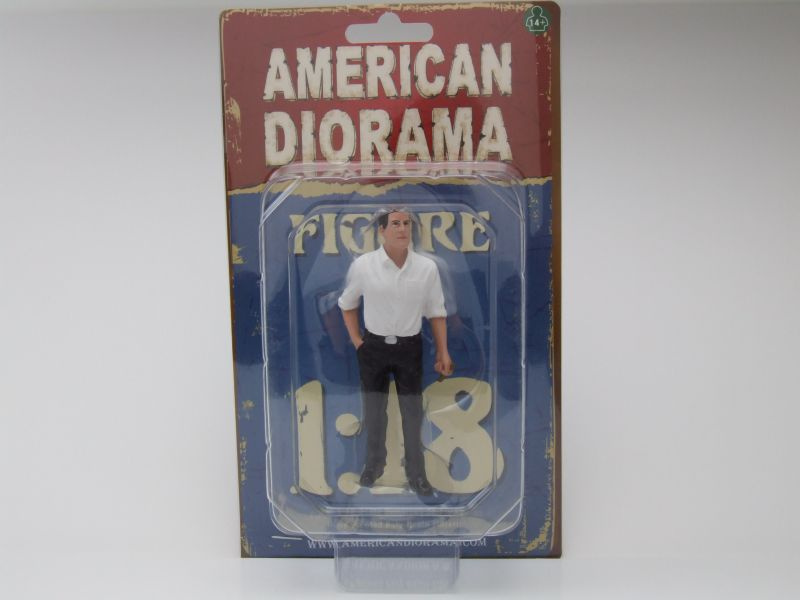 Figur 1970er Jahre 3 Mann scharze Hose weißes Hemd für 1:18 Modelle American Diorama