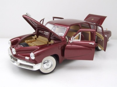 Tucker Torpedo 1948 dunkelrot metallic Modellauto 1:18 Lucky Die Cast