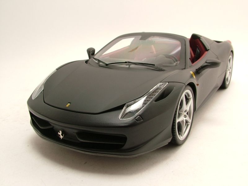 Ferrari 458 Spider 2011 matt schwarz Modellauto 1:18 Hot...