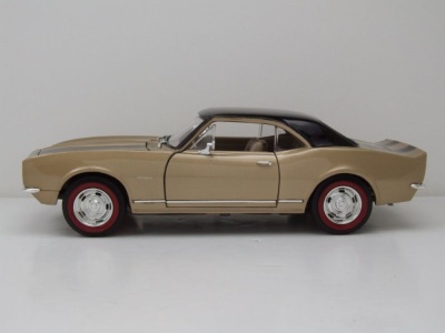 Chevrolet Camaro Z/28 1967 gold metallic Modellauto 1:18 Lucky Die Cast