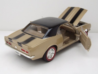 Chevrolet Camaro Z/28 1967 gold metallic Modellauto 1:18 Lucky Die Cast