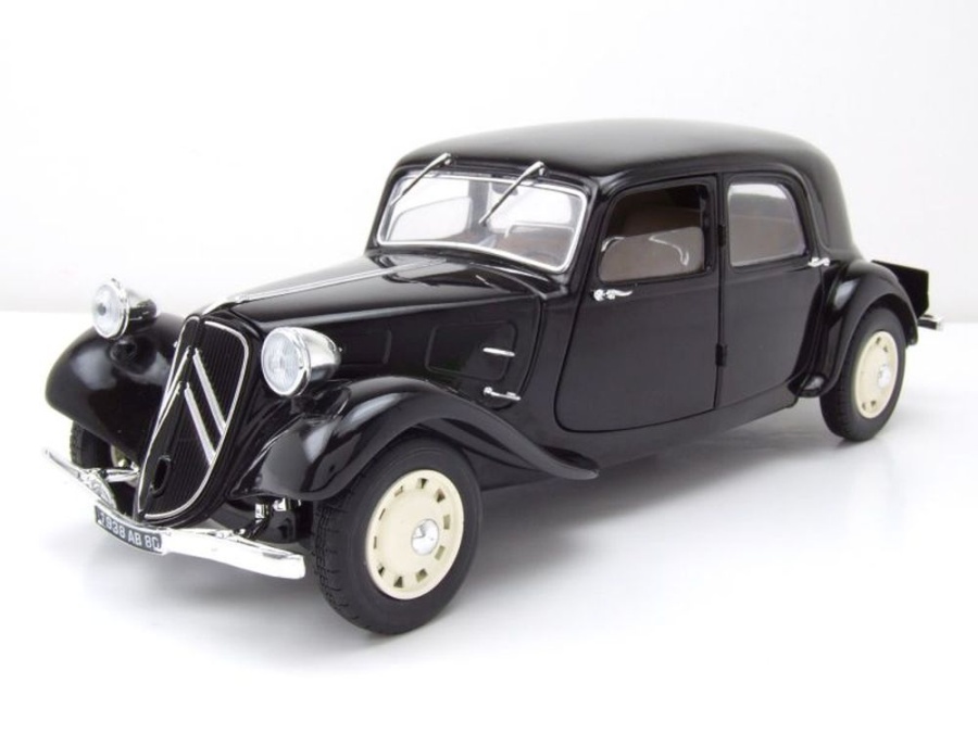 Citroen Traction 11CV 1937 schwarz Modellauto 1:18 Solido