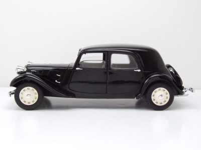 Citroen Traction 11CV 1937 schwarz Modellauto 1:18 Solido