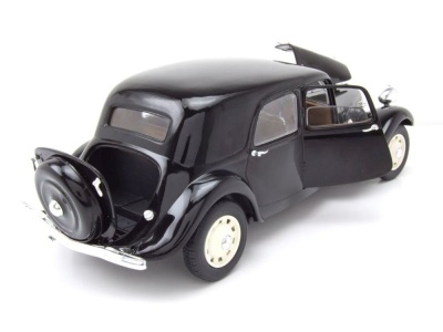Citroen Traction 11CV 1937 schwarz Modellauto 1:18 Solido