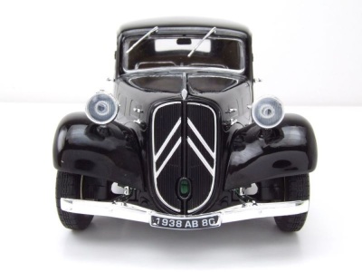 Citroen Traction 11CV 1937 schwarz Modellauto 1:18 Solido