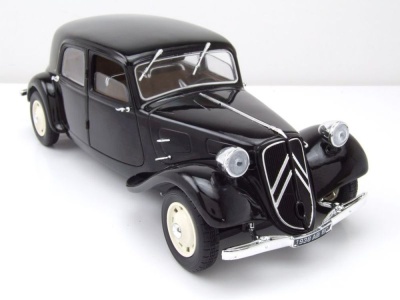 Citroen Traction 11CV 1937 schwarz Modellauto 1:18 Solido