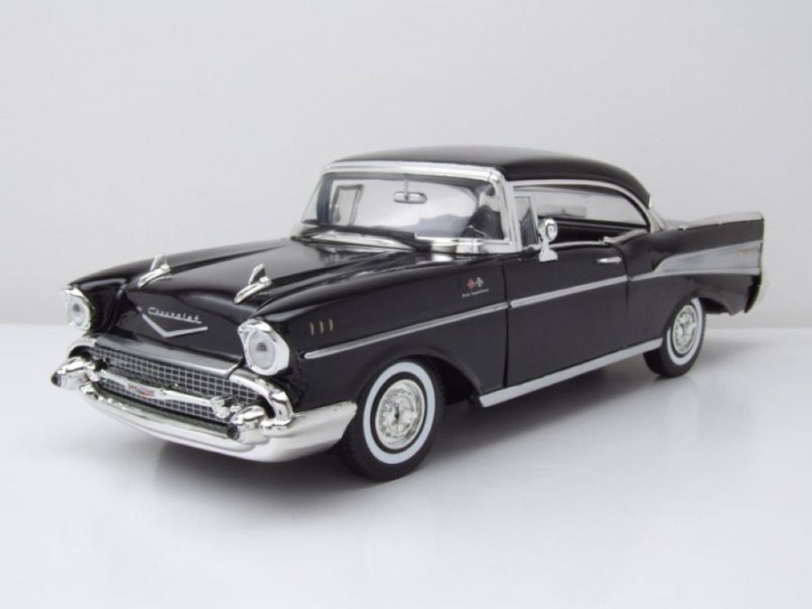 Chevrolet Bel Air Hardtop 1957 schwarz Modellauto 1:18 Motormax