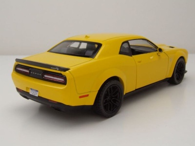 Dodge Challenger SRT Hellcat Widebody 2018 gelb Modellauto 1:24 Motormax