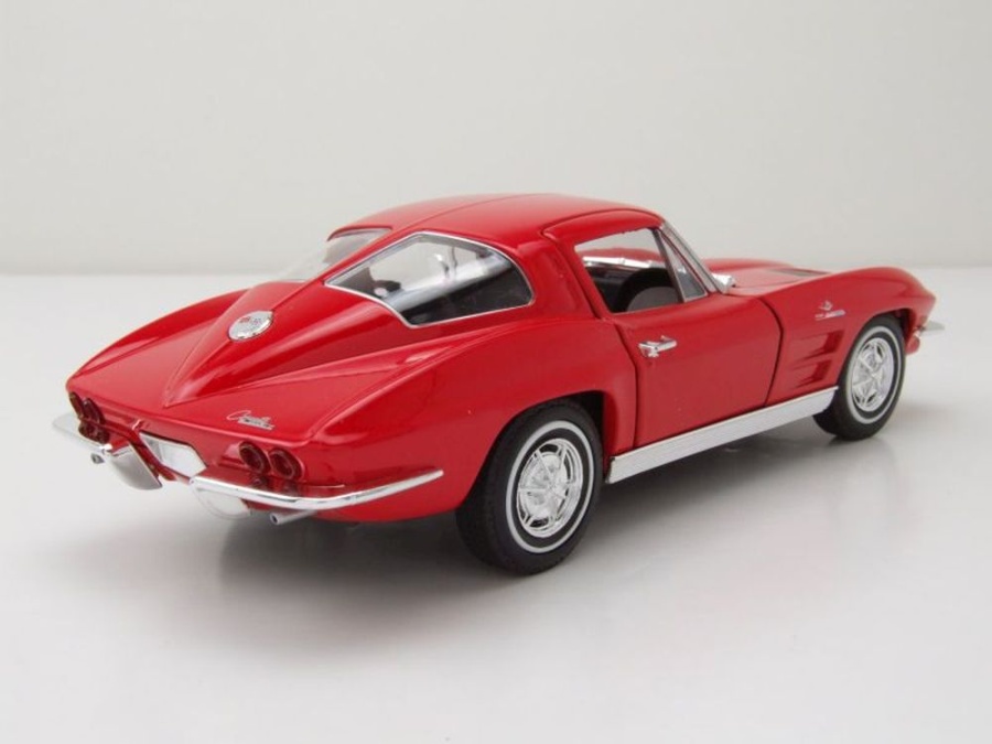Modèle Réduit Chevrolet Corvette 1963 C2 - Échelle 1:34 - Longueur ~12 Cm - Neuf