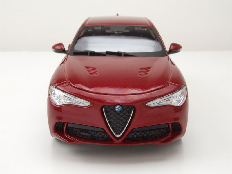 Alfa Romeo Stelvio 2017 rot metallic Modellauto 1:24 Burago