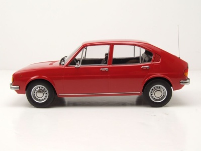 Alfa Romeo Alfasud 1974 rot Modellauto 1:18 KK Scale
