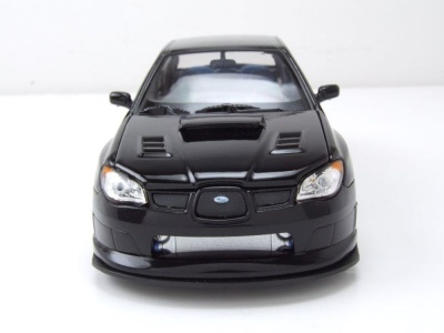 Subaru Impreza WRX STI 2010 schwarz Modellauto 1:24 Welly